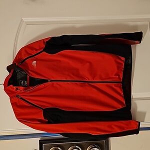 Mens size medium flash dry...sleeves unzip to make a vest